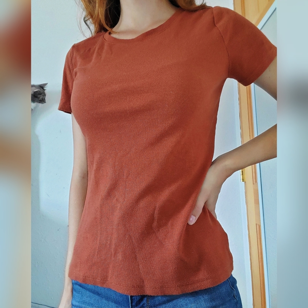 Time and Tru//T-Shirt